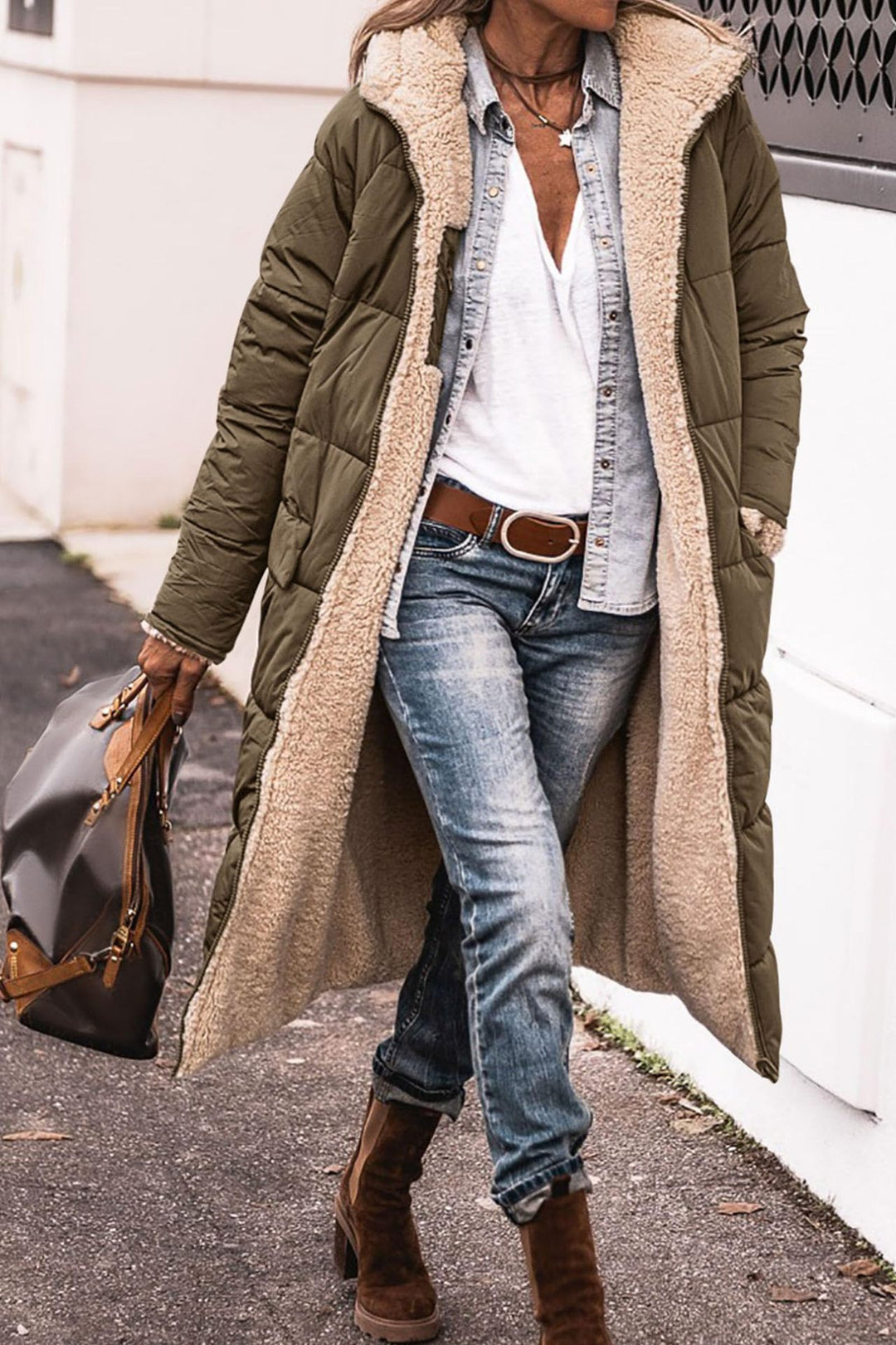 Long hooded coat with raglan sleeves and pockets, reversible