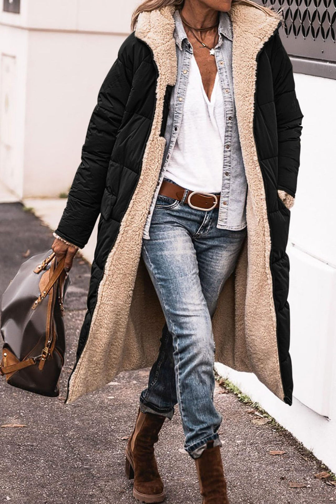 Long hooded coat with raglan sleeves and pockets, reversible
