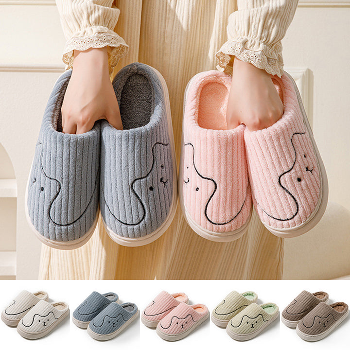 Striped cat slippers in warm plush with a non-slip rubber sole