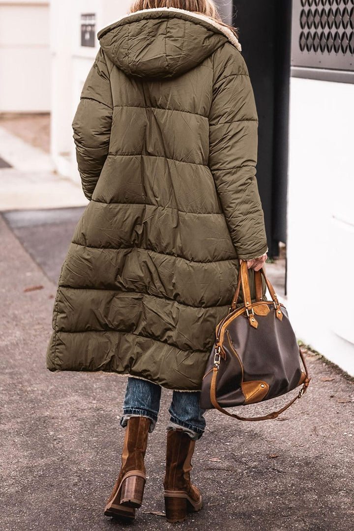 Long hooded coat with raglan sleeves and pockets, reversible