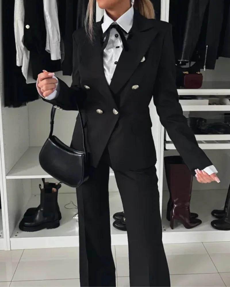 Helena | Refined Double-Breasted Suit Set