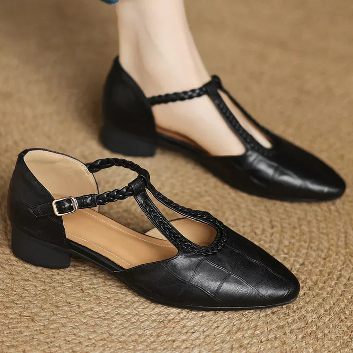 Danielle | Classic Strap Shoes
