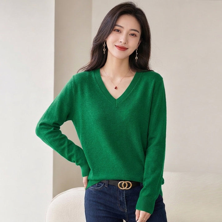 Selene | Soft V-Neck Jumper