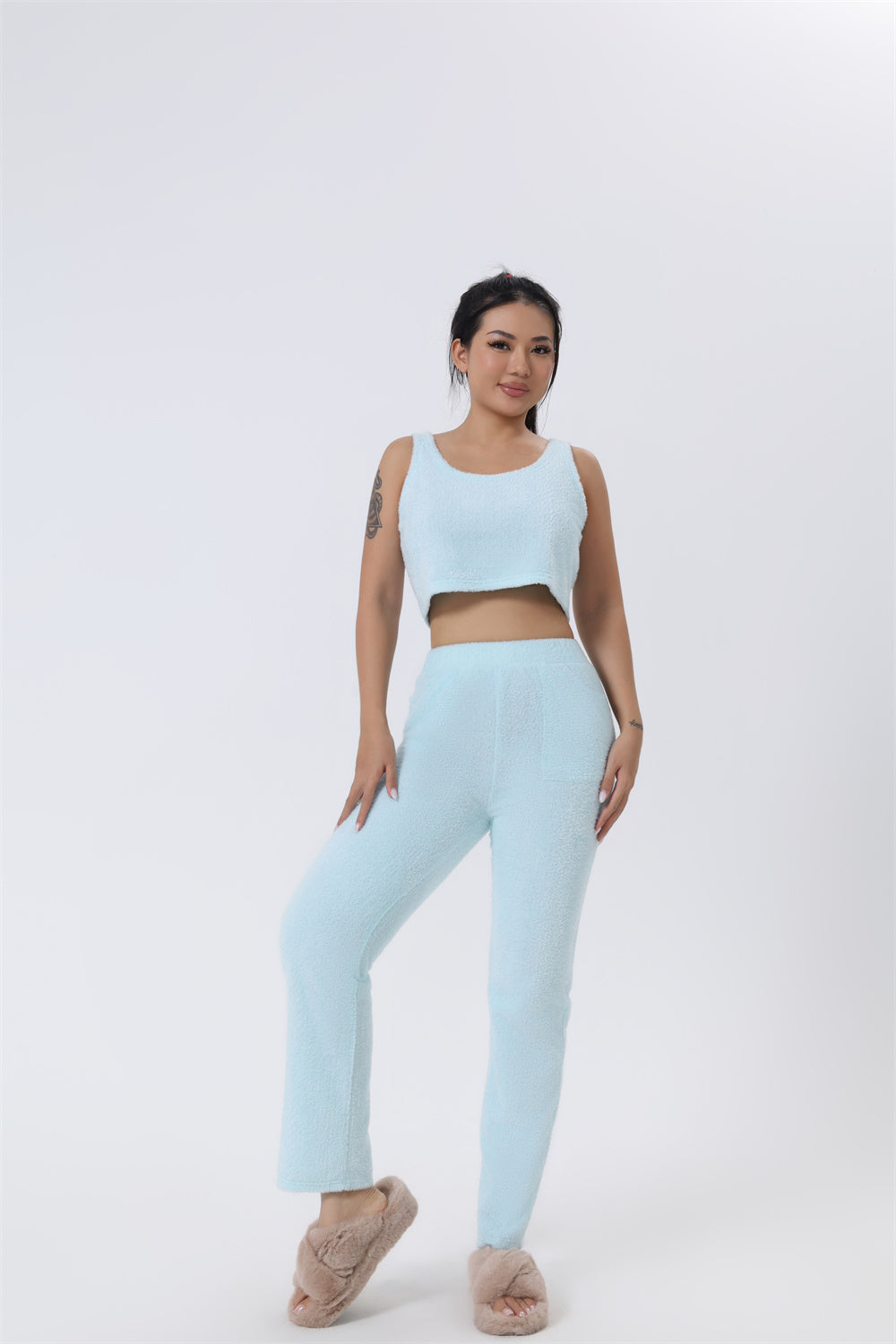 Soft knit 3-piece lounge set – crop top, wide-leg trousers, cardigan