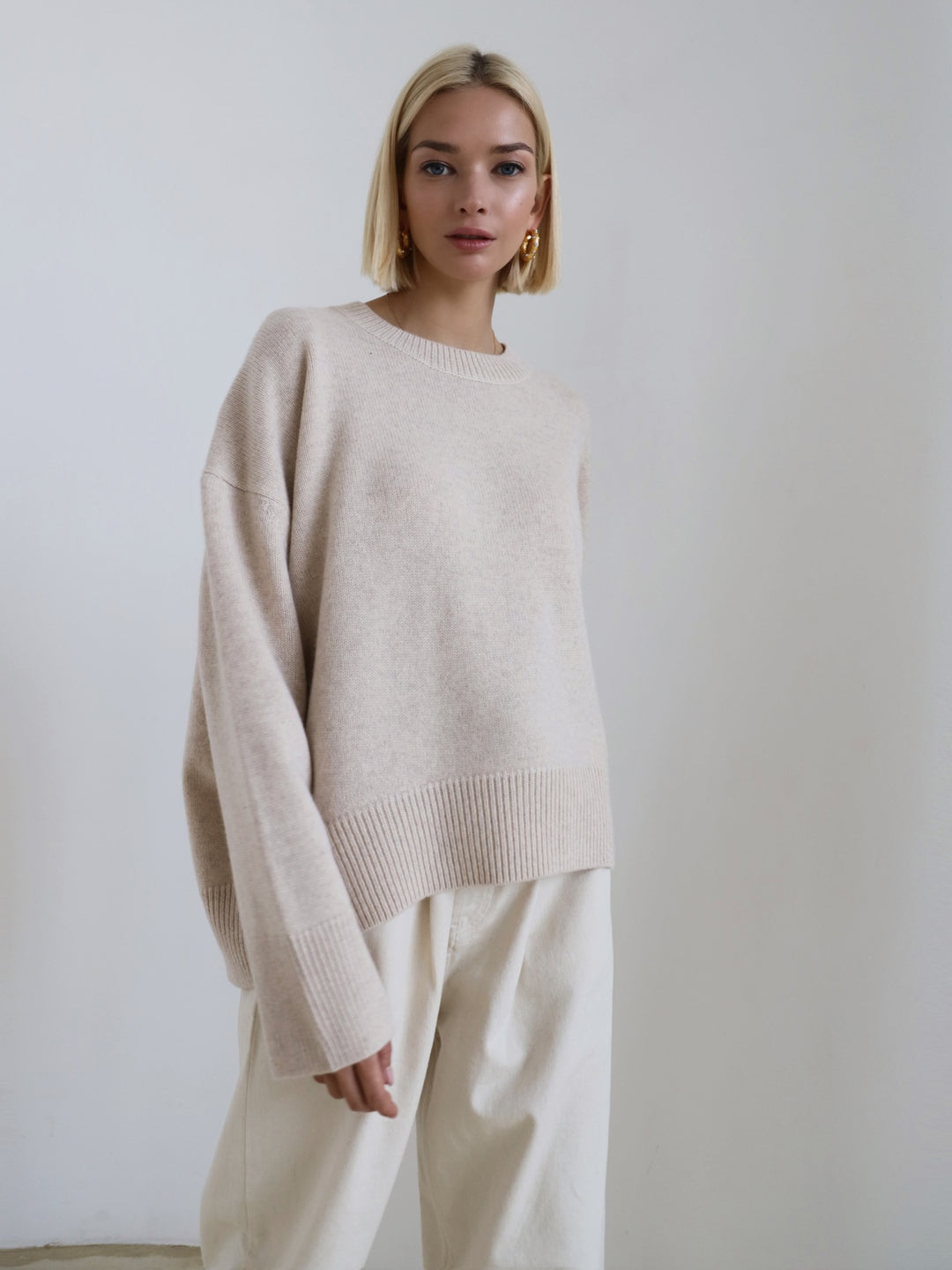 Thick oversized knit jumper with crew neck for women